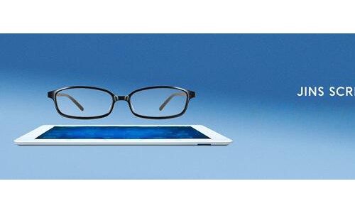 看电脑经常眼睛疼，佩戴JINS睛姿的防蓝光眼镜有用吗？