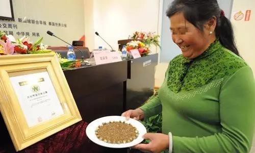 微创保胆取石成治疗新趋势 云南结石病医院专家呼吁不切有功能胆囊