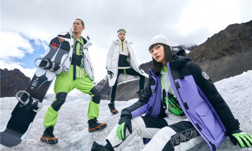 雪中飞发布高峰滑雪系列“解冻服”，助力年轻人的探索之旅