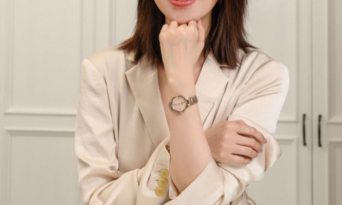 SHEEN携手时尚博主黎贝卡闪耀登场