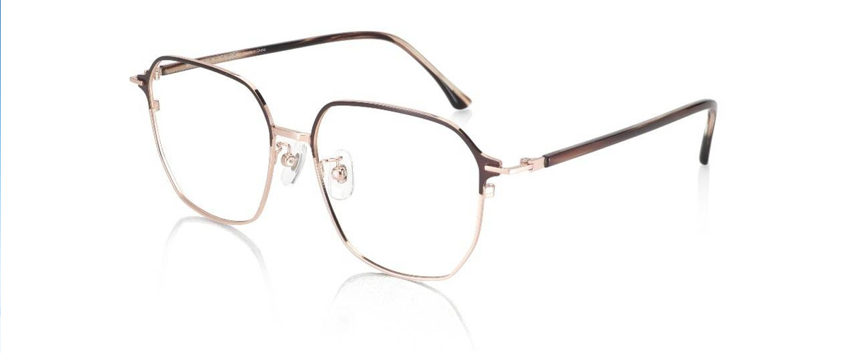 JINS睛姿日本眼镜以文化属性捕捉潮流脉动，通过眼镜外观以及品质设计展示出对于热爱至上的时代解读。时尚是跟随潮流，风格则是..