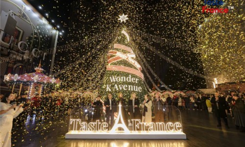 圣诞礼赞 醇香干邑——干邑亮相NOËL EN FRANCE享法市集