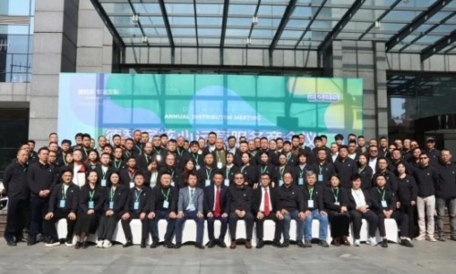 合作步伐不断加快！金朋科技深度参与大自然德智家品牌核心运营服务商年度会议