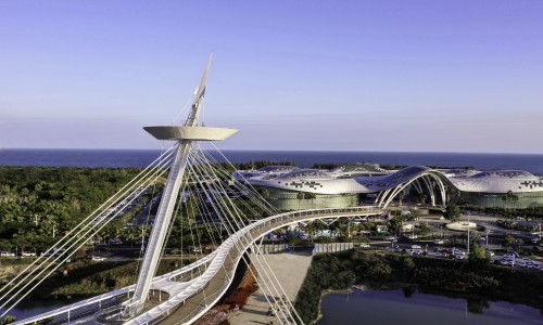 迎海南封关历史机遇，中免集团以创新生态引领全球消费新潮流