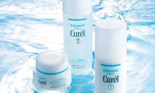 节后肌肤陷入“倦态”？珂润经典润浸保湿系列，筑牢屏障维稳好状态